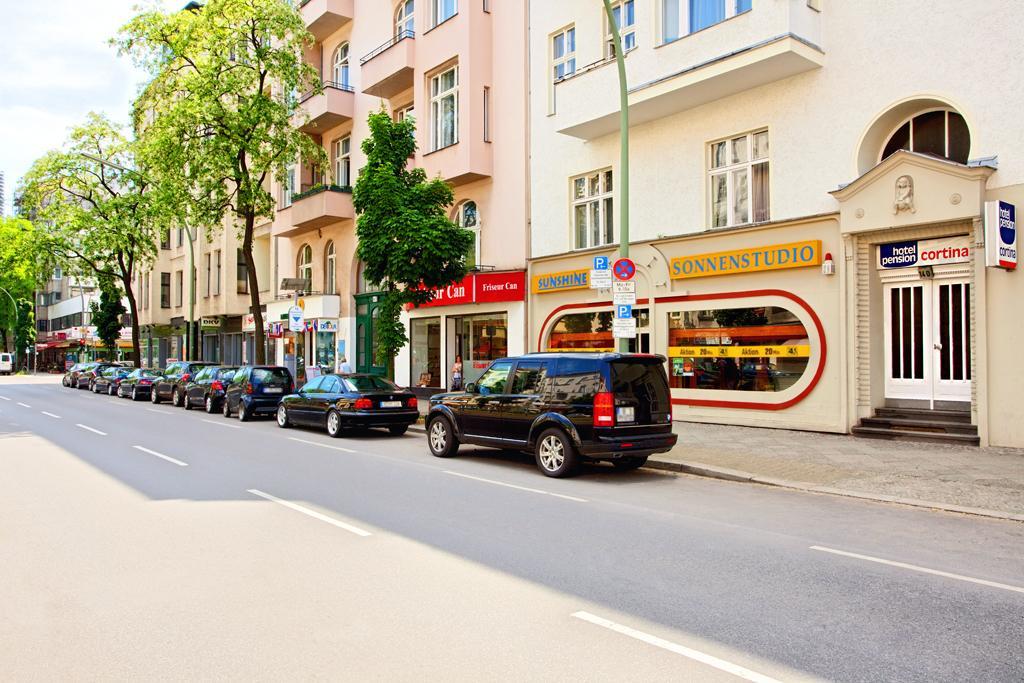 Hotel-Pension Cortina Берлин Экстерьер фото